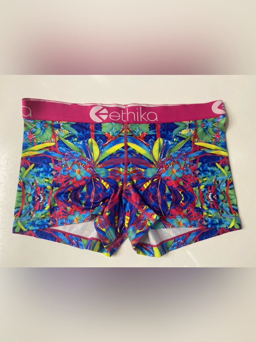 Ethika Trippy Loopy Flowery Multicolored Women's Boxer/Shorts like new size M
